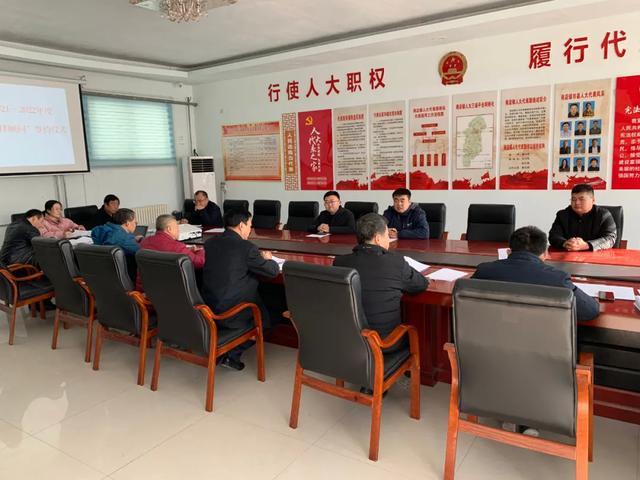 商店鎮舉行“一村一法律顧問”簽約儀式